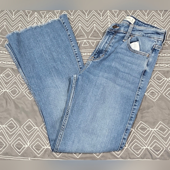 Abercrombie & Fitch Denim - Abercrombie Ultra High Rise Flare Jeans Size 0/25